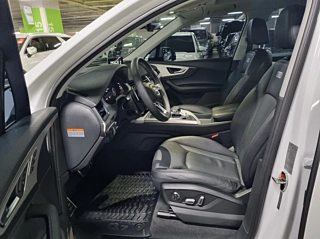AUDI Q7 4M 2019