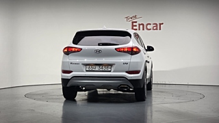 HYUNDAI TUCSON 2017