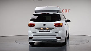 KIA CARNIVAL 2018