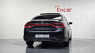 HYUNDAI GRANDEUR IG 2017