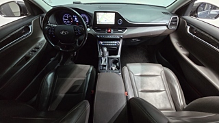 HYUNDAI GRANDEUR IG 2017