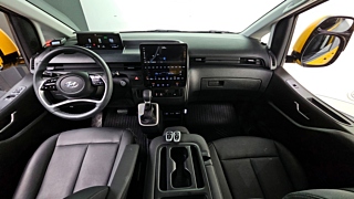 HYUNDAI STARIA 2024