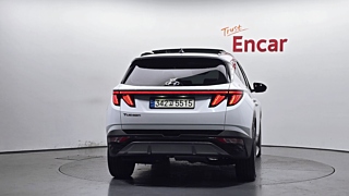 HYUNDAI TUCSON NX4 2021