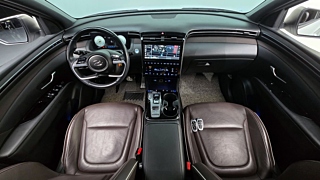 HYUNDAI TUCSON NX4 2021
