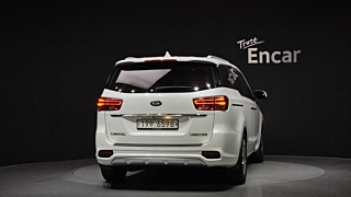 KIA CARNIVAL 2018