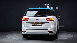 KIA CARNIVAL 2020