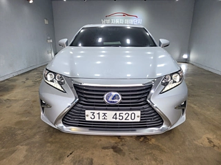 LEXUS ES300H 2017