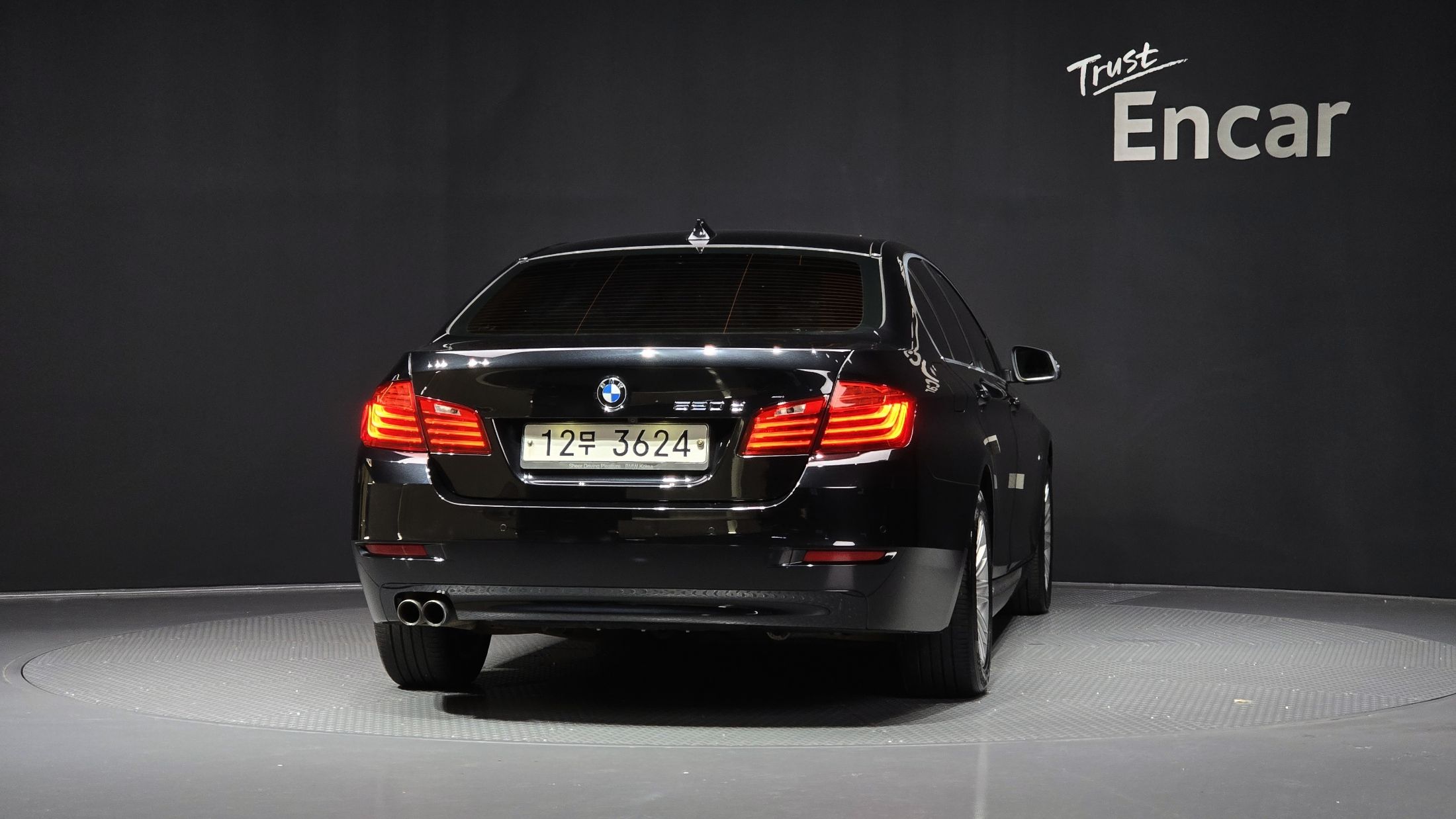BMW 5-SERIES F10 2015