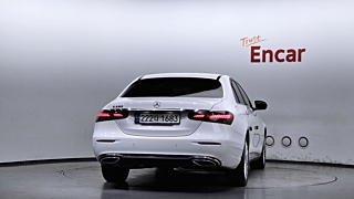 MERCEDES BENZ E-CLASS W213 2021