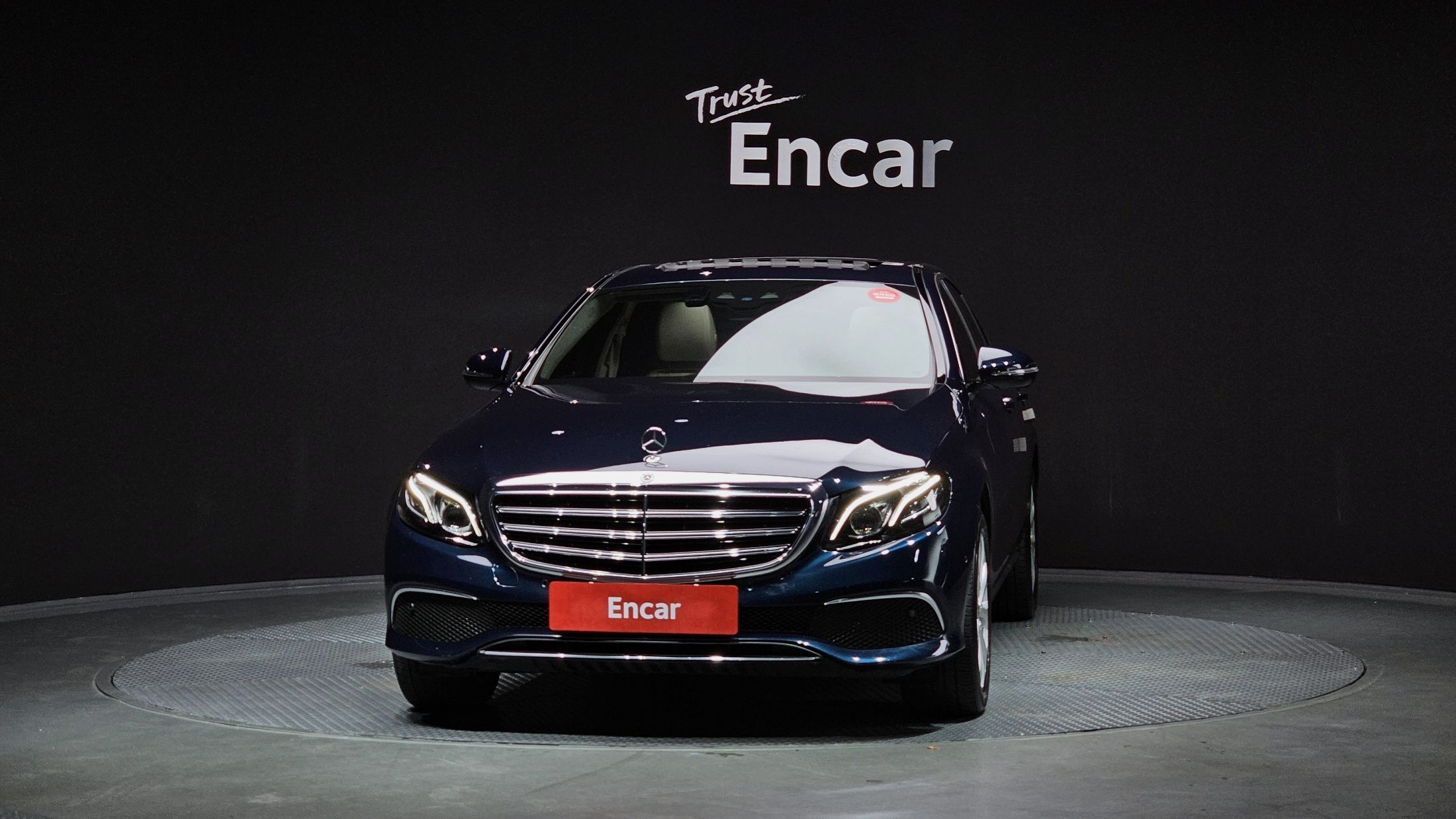 MERCEDES BENZ E-CLASS W213 2018