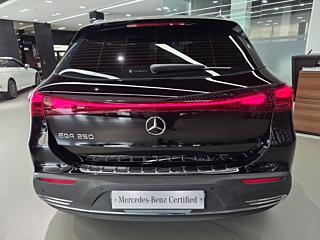 MERCEDES BENZ EQA H243 2024