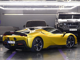FERRARI SF90 SPIDER 2022