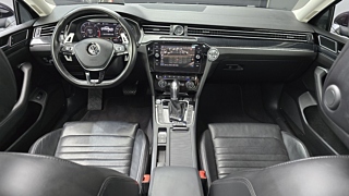 VOLKSWAGEN PASSAT GT B8 2018