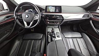 BMW 5-SERIES G30 2017