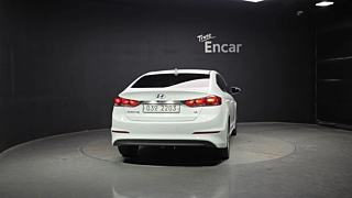 HYUNDAI AVANTE AD 2018