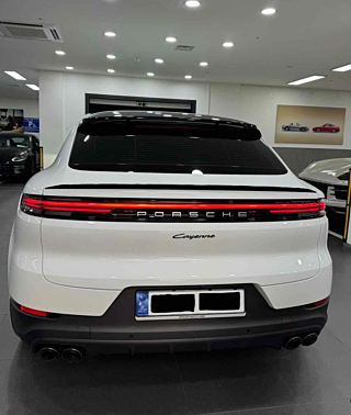PORSCHE CAYENNE PO536 2024