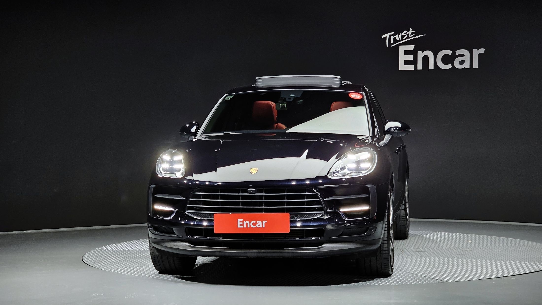 PORSCHE MACAN 2021