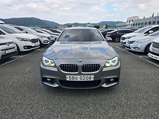 BMW 5-SERIES F10 2016