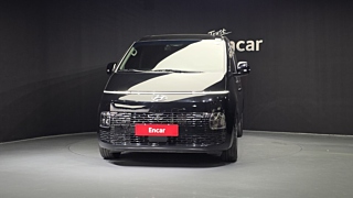 HYUNDAI STARIA 2023