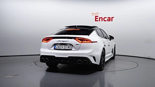 KIA STINGER 2017