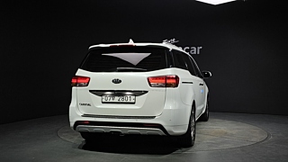 KIA CARNIVAL 2016