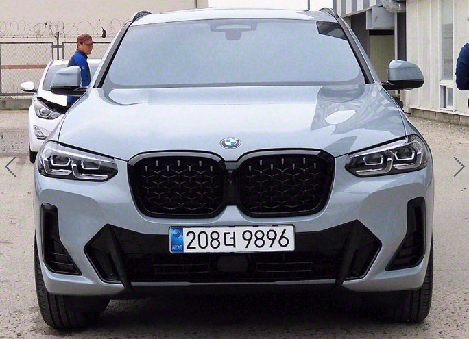 BMW X4 G02 2025