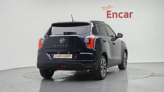 SSANGYONG TIVOLI VERY NEW 2021