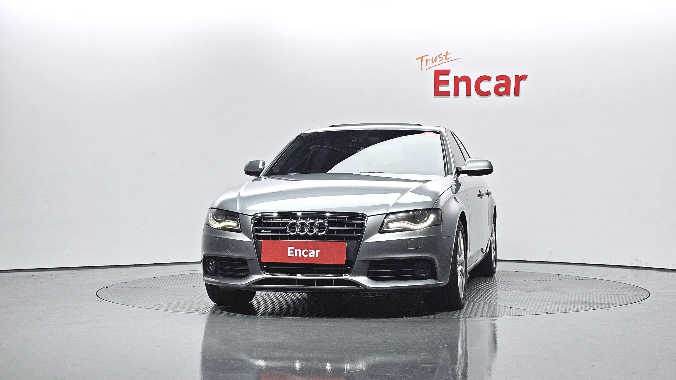 AUDI A4 2011