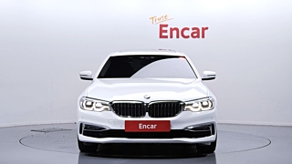 BMW 5-SERIES G30 2019