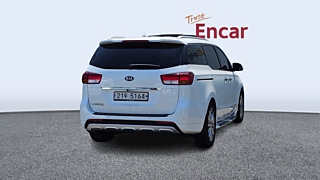 KIA CARNIVAL 2017