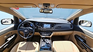 KIA CARNIVAL 2017