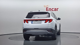 HYUNDAI TUCSON HYBRID NX4 2024