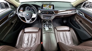 BMW 7-SERIES G11 2016