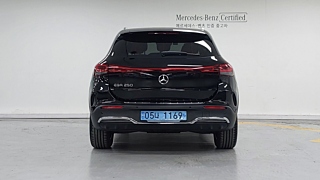MERCEDES BENZ EQA H243 2024
