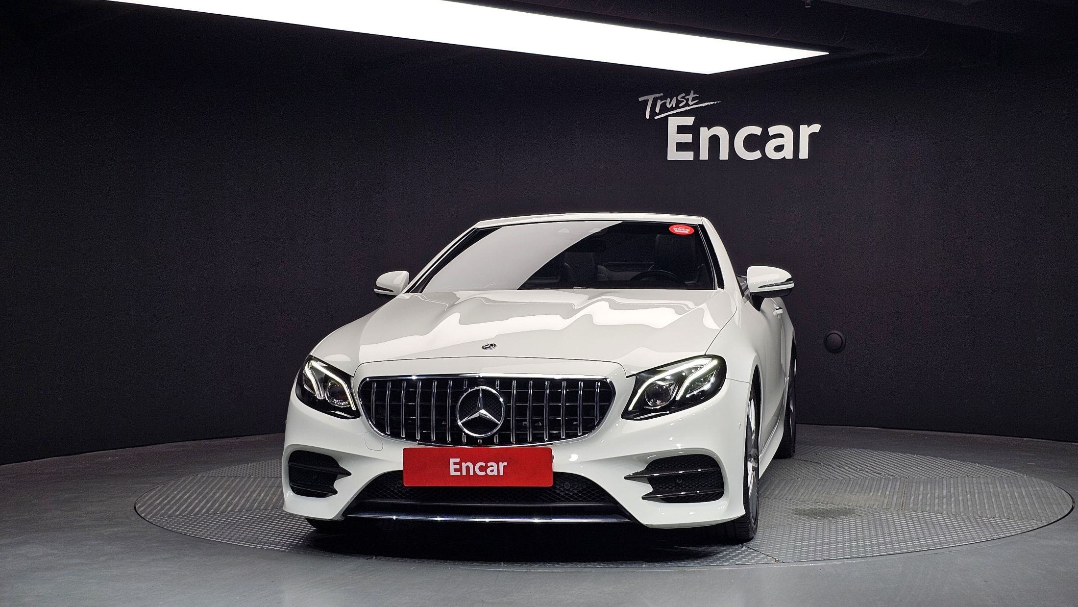 MERCEDES BENZ E-CLASS W213 2018