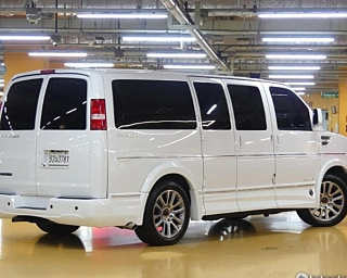 Заказать CHEVROLET EXPRESS VAN