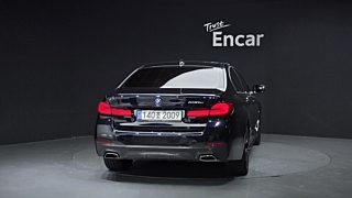 BMW 5-SERIES G30 2021