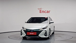 TOYOTA PRIUS PRIME 2017
