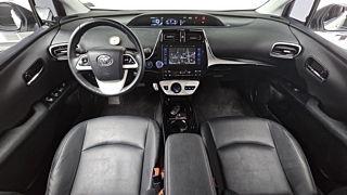 TOYOTA PRIUS PRIME 2017