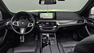 BMW 5-SERIES G30 2022