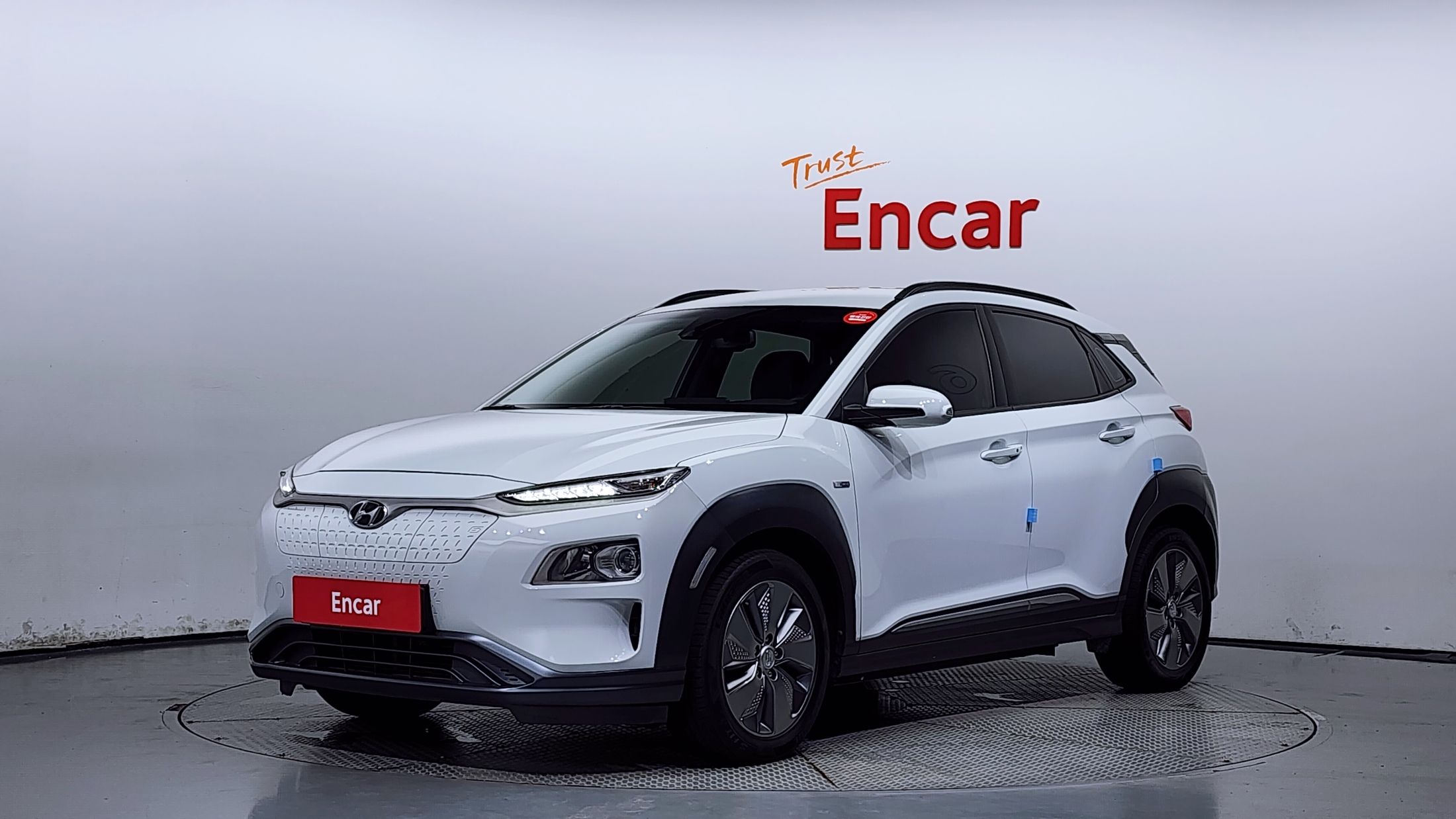 HYUNDAI KONA ELECTRIC