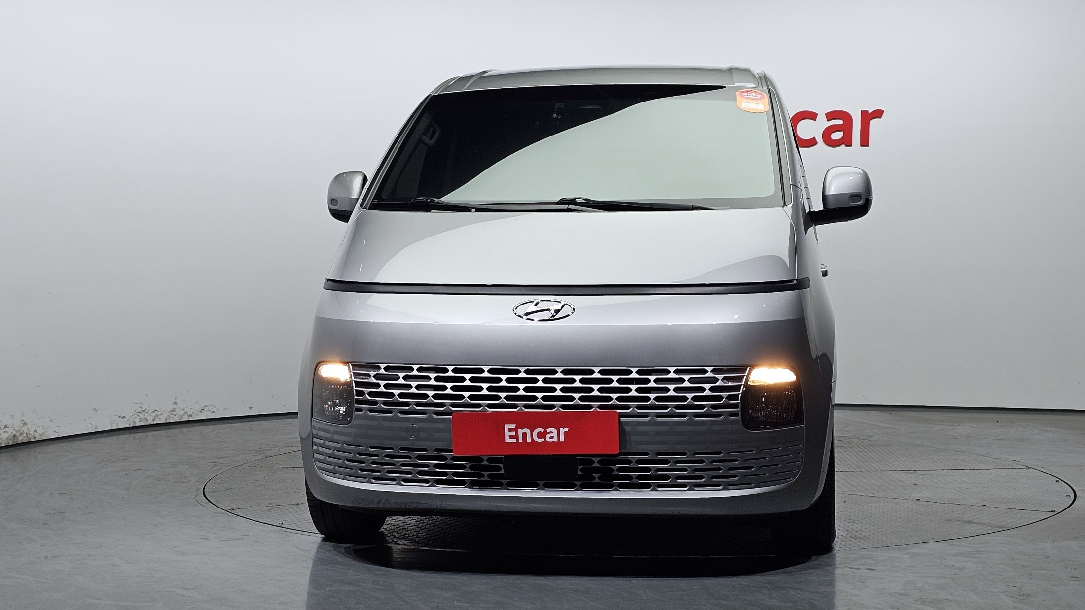 HYUNDAI STARIA 2022