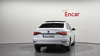 VOLKSWAGEN JETTA 2020