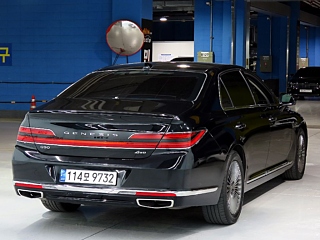 GENESIS G90 2020