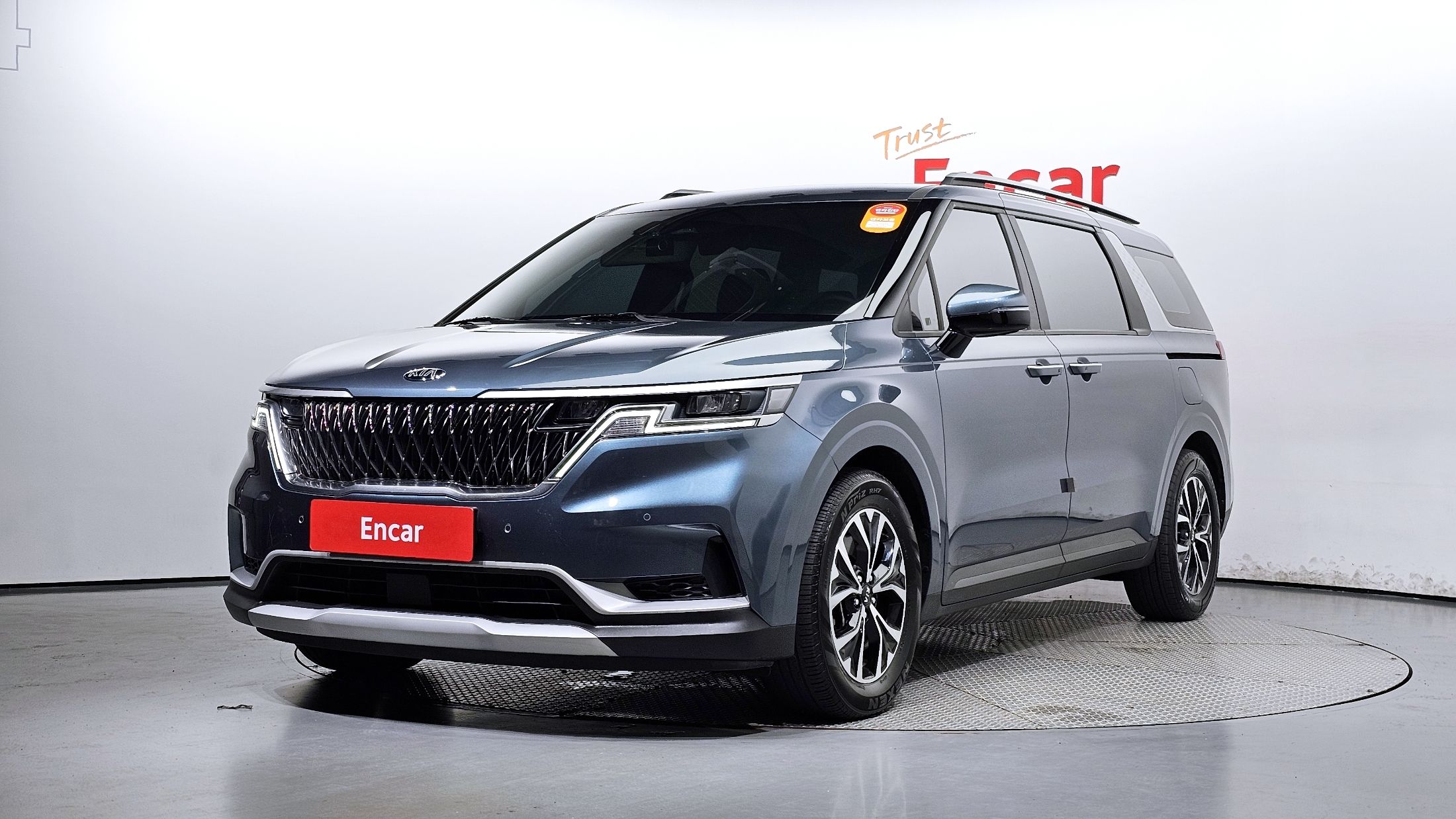 KIA CARNIVAL 2021