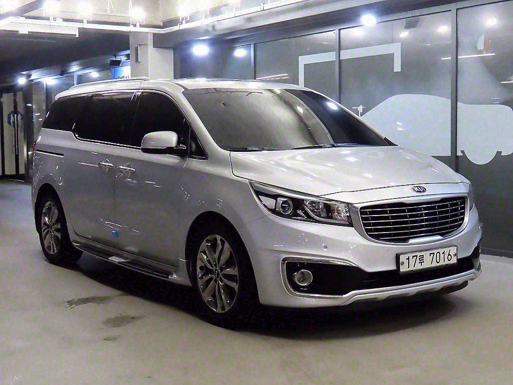 KIA CARNIVAL 2014