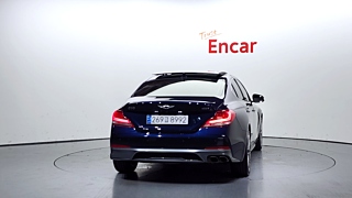 GENESIS G70 2020