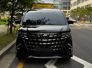 Заказать TOYOTA ALPHARD