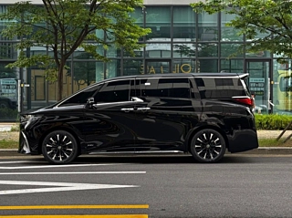 Заказать TOYOTA ALPHARD
