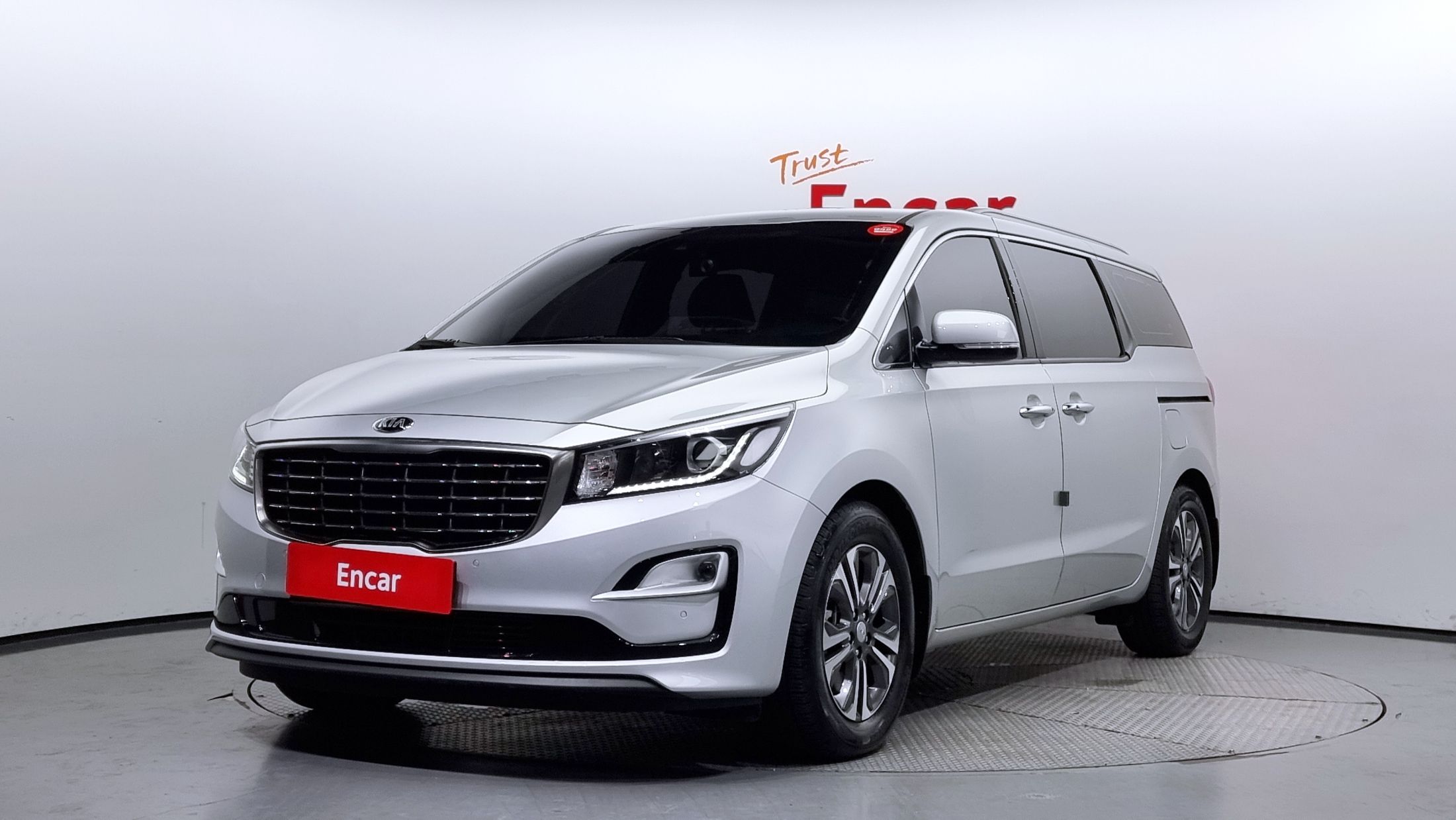 KIA CARNIVAL 2020